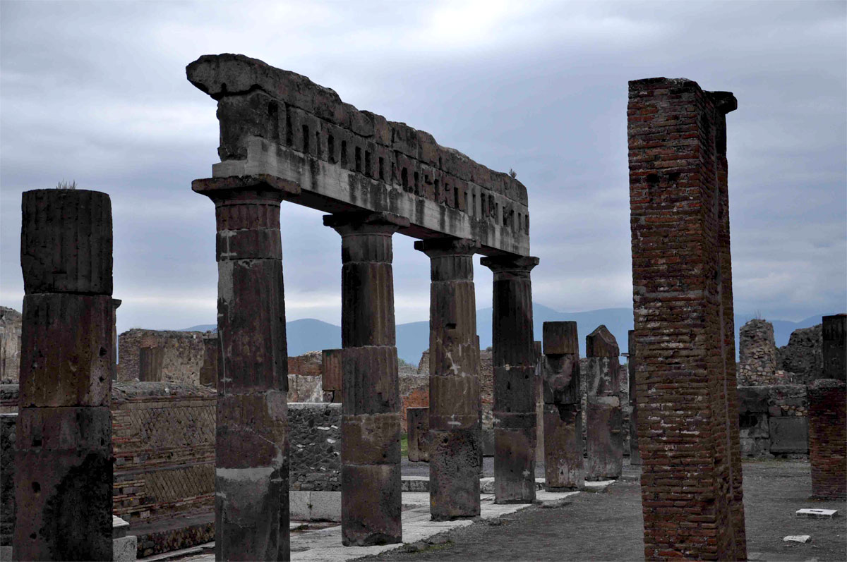 11 Ancient city of Pompeii