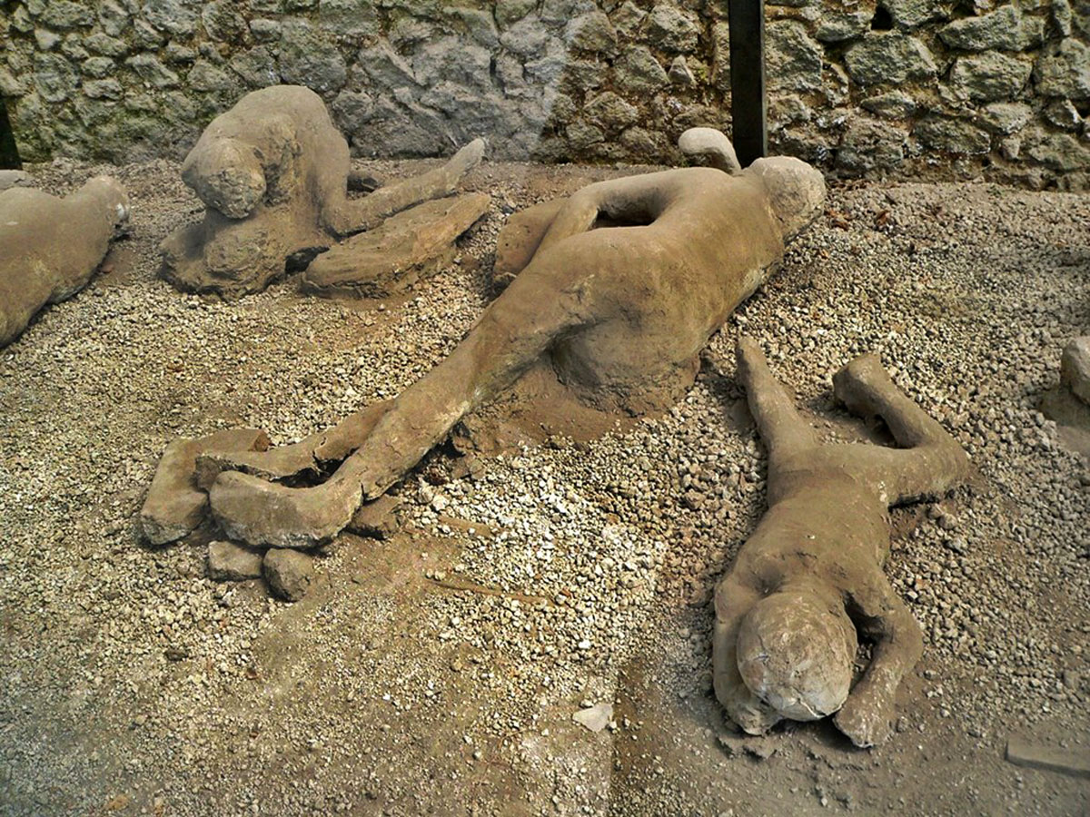 15 Ancient city of Pompeii