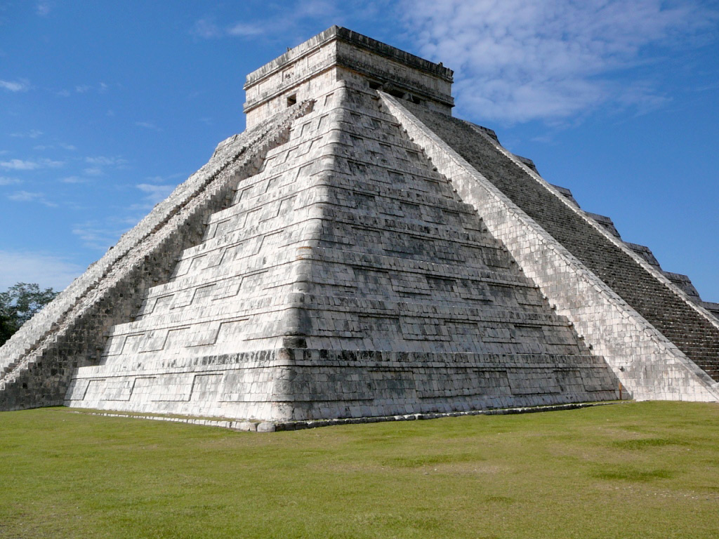 1 The Mysterious Mayan pyramids